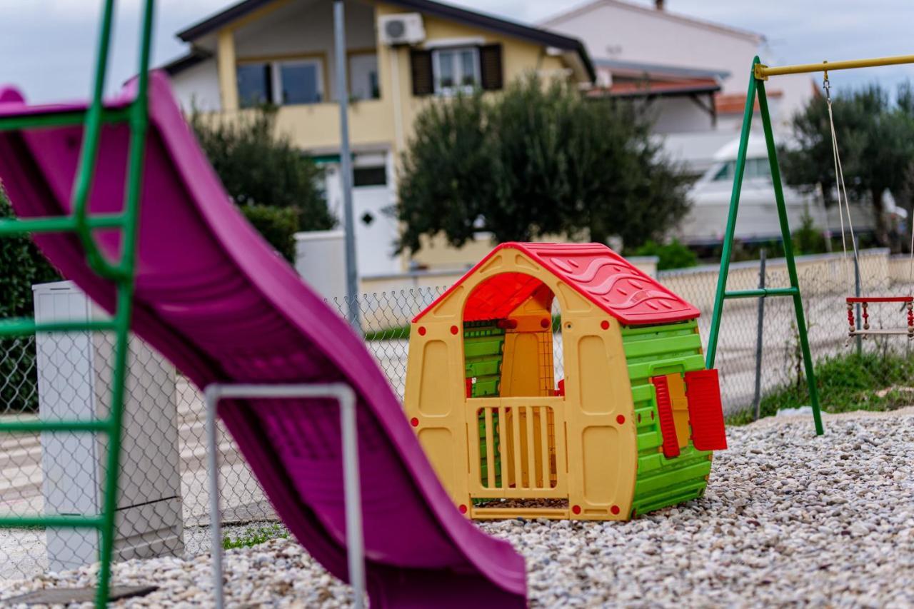 Holiday Home Aria 닌 외부 사진