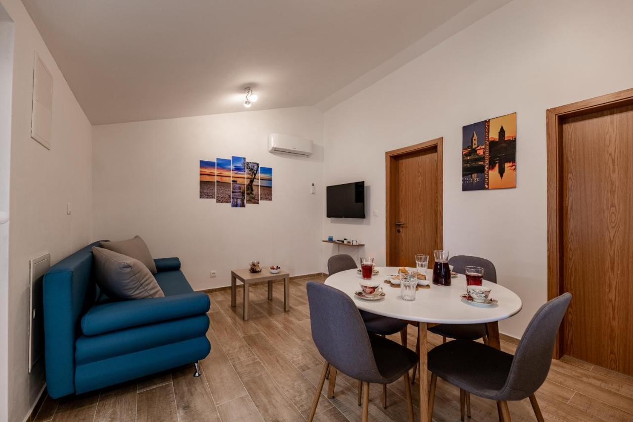 Holiday Home Aria 닌 외부 사진